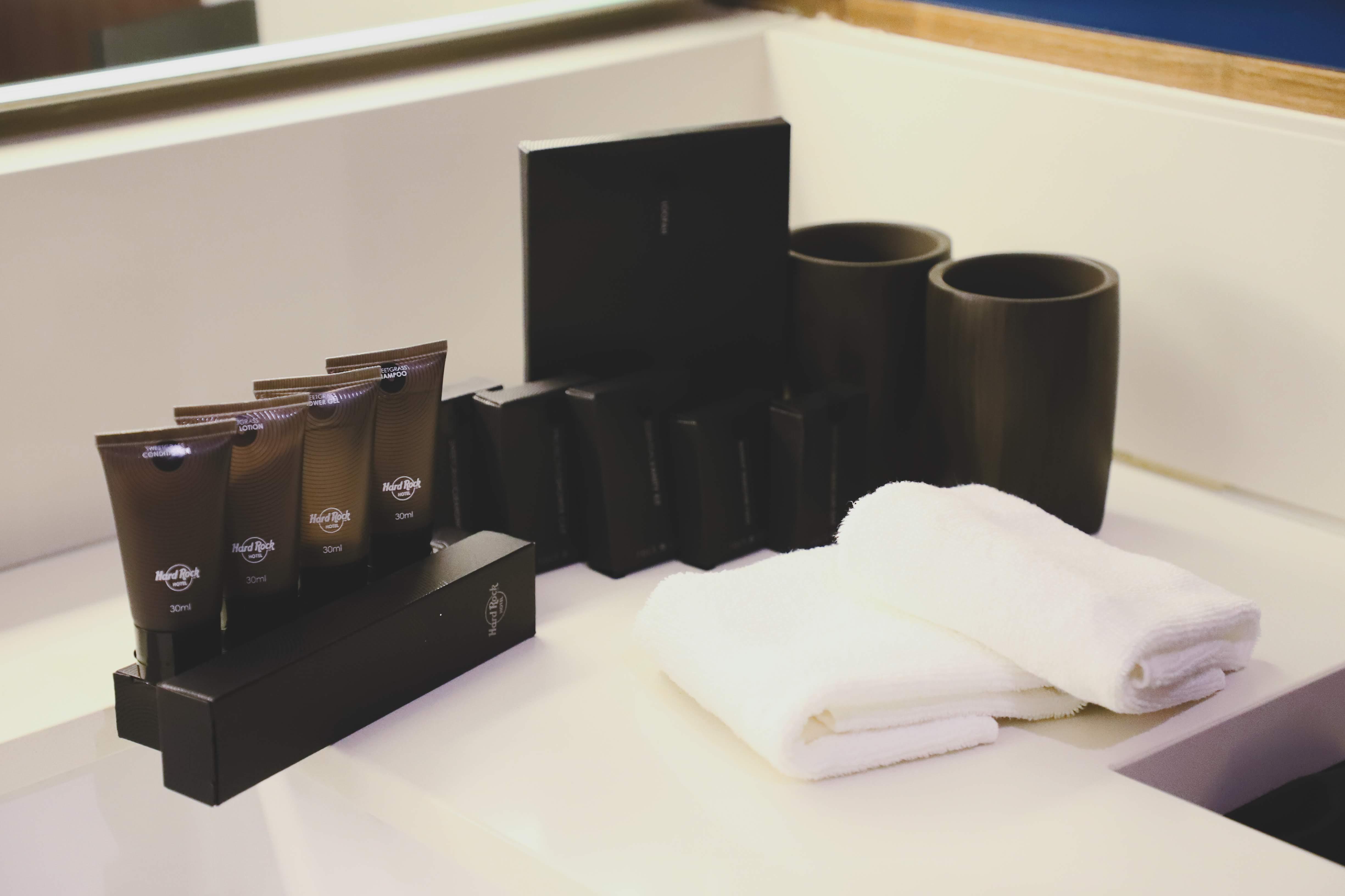 Hard Rock Hotel Desaru Coast Esterno foto The Rituals toiletries