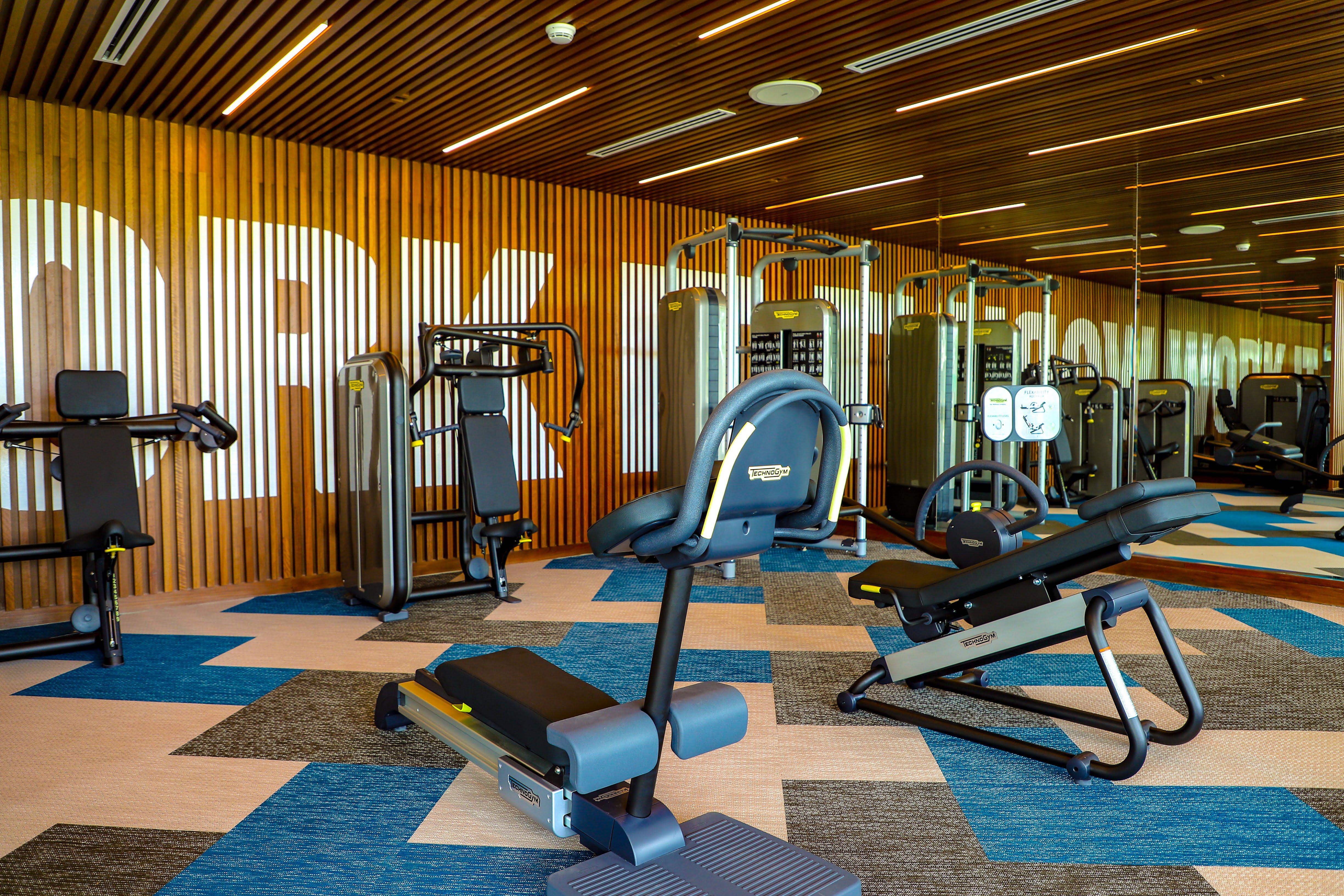 Hard Rock Hotel Desaru Coast Esterno foto The gym at the hotel