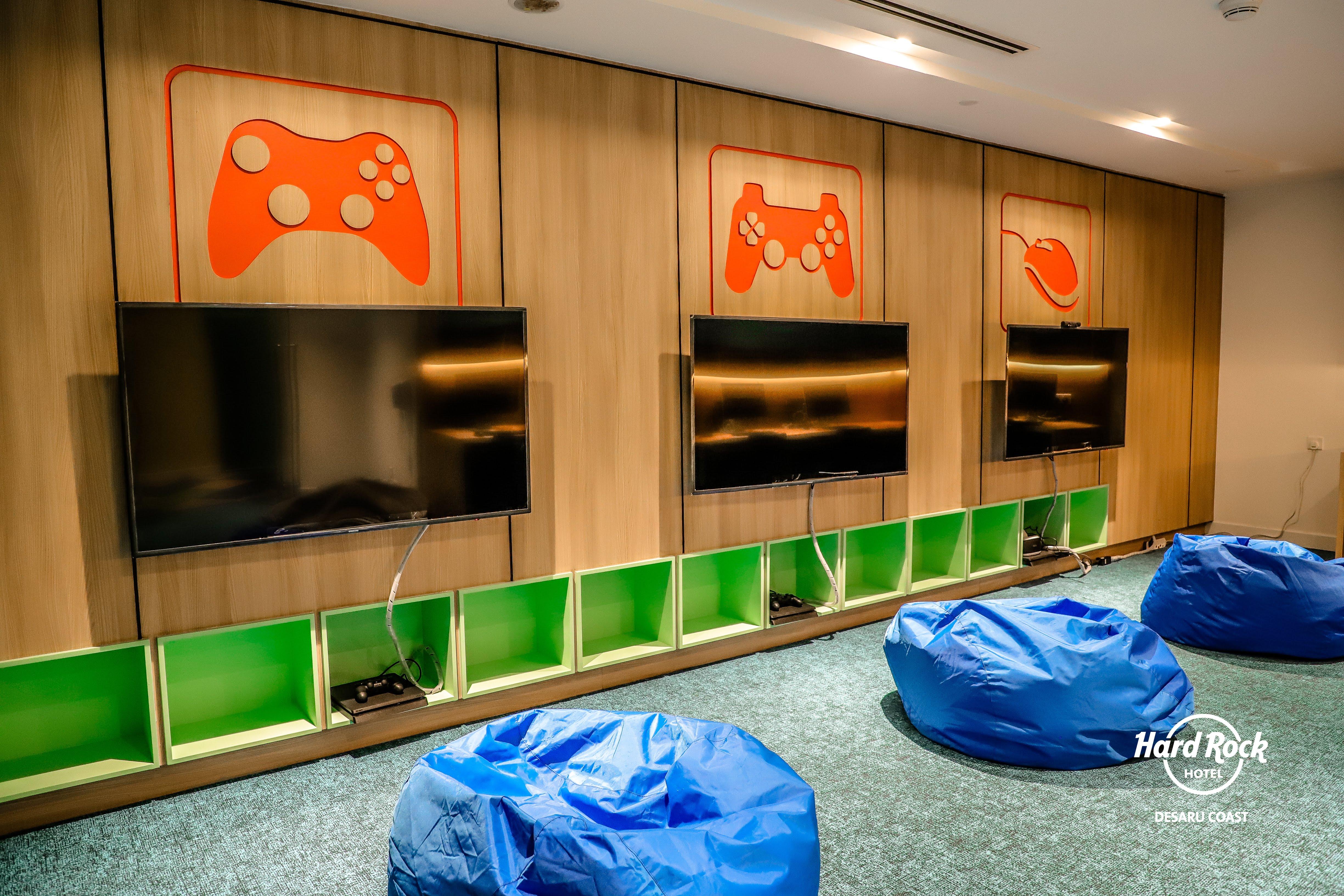 Hard Rock Hotel Desaru Coast Esterno foto The gaming room